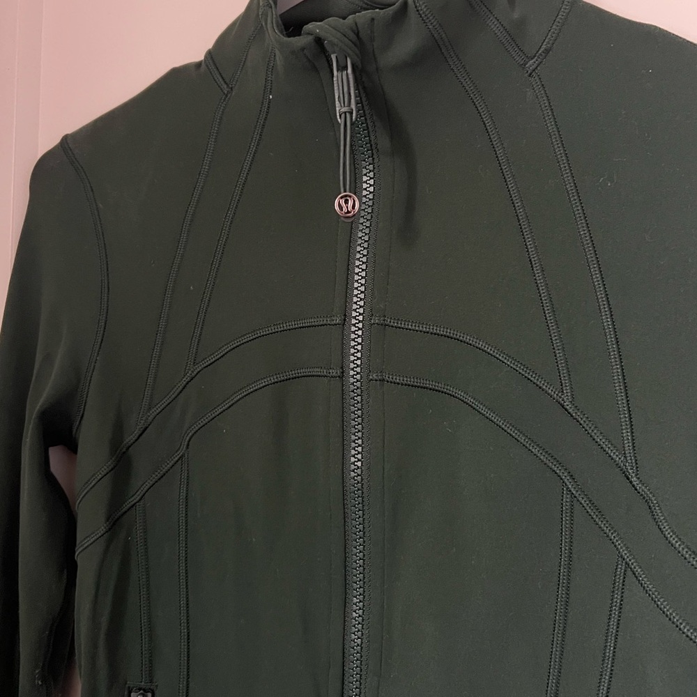 LuluLemon Cropped Nulu Define Jacket - Picture 3 of 8